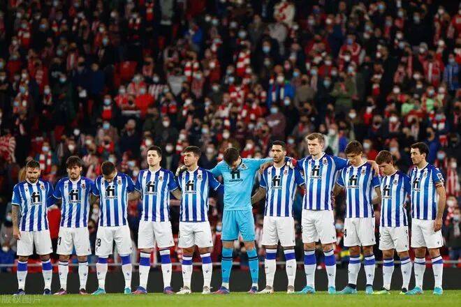 窗口期突围战来临，皇家社会围绕西甲豪取连胜，球迷炸锅，心理建设被强调的简单介绍