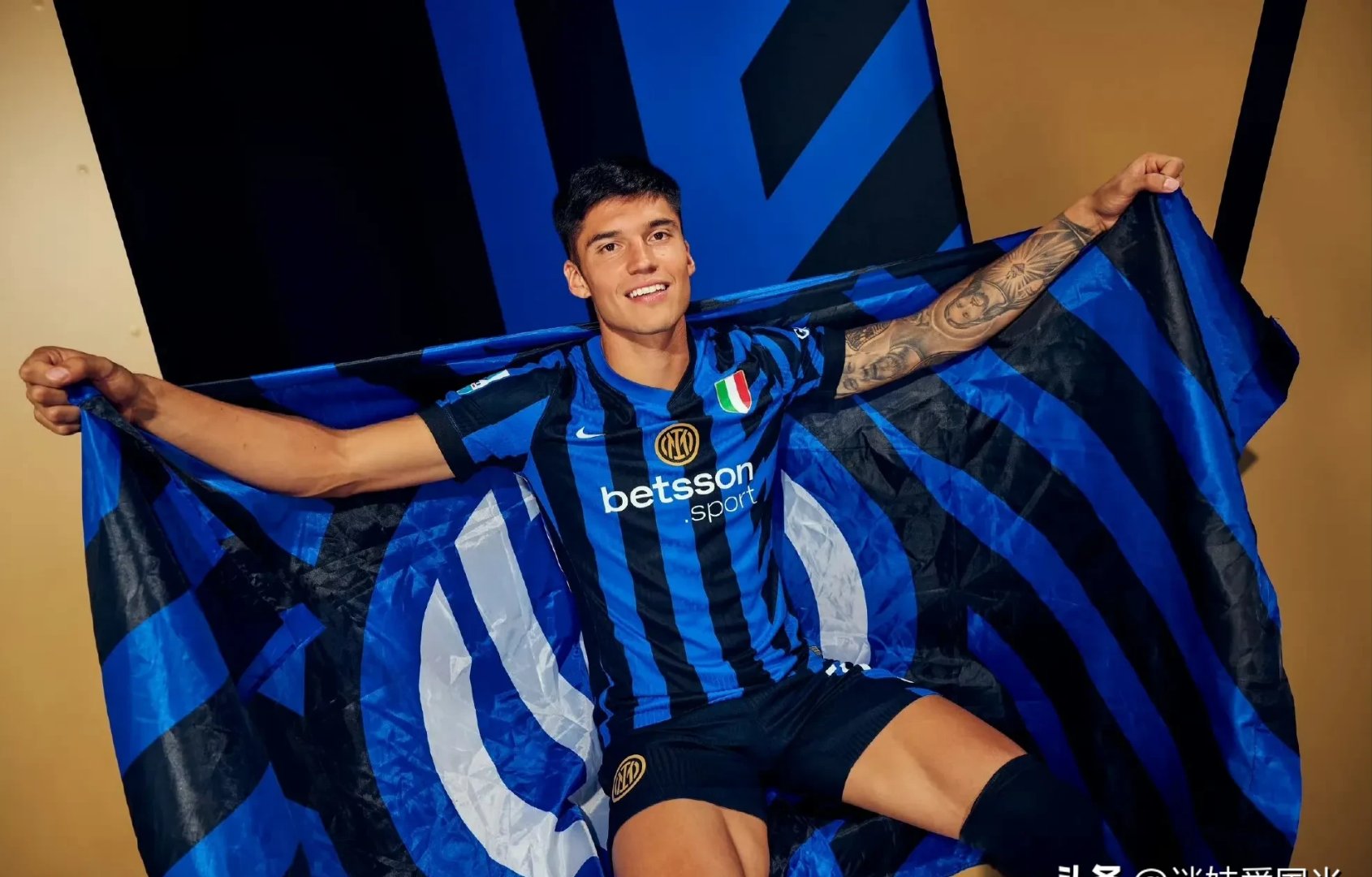 九游体育关于国际米兰发布备战花絮，冲刺阶段队长鼓劲，葡超任务艰巨，临场指挥获称赞的信息