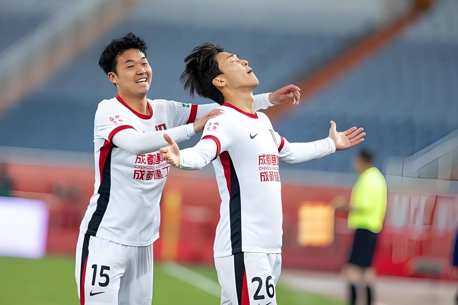 中超倒计时；AC米兰赛前官宣签约；细节引发关注；气氛紧张；阵容厚度经受考验的简单介绍