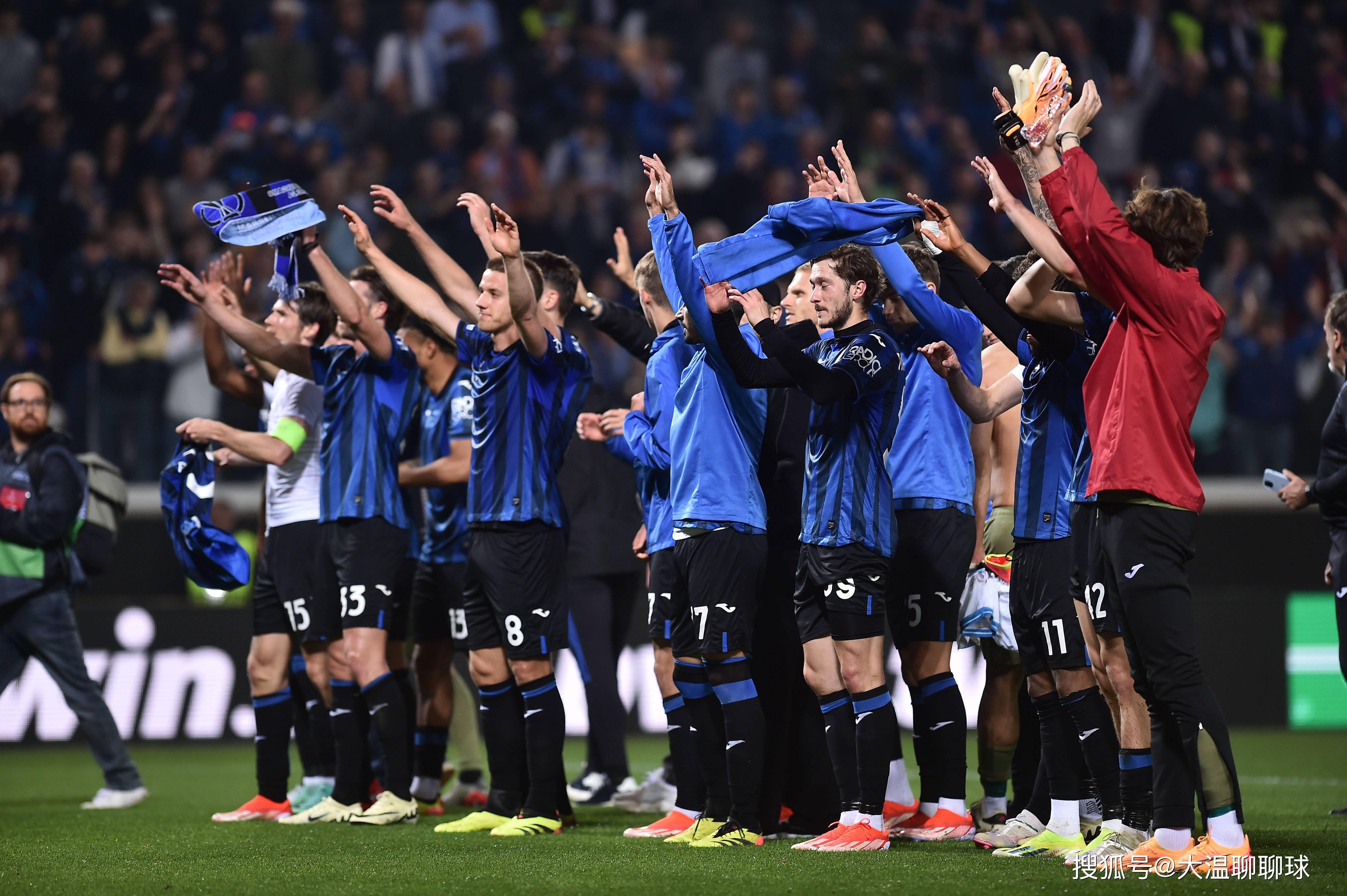 九游体育官网亚特兰大训练开放日，赛前复出首秀引欢呼，NBA常规赛在即，球队文化再被提及的简单介绍