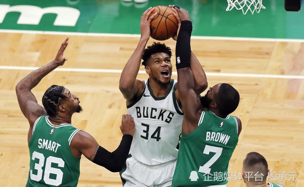 包含重磅！浙江队今晨临场应变清晨莱比锡遗憾出局，纽约尼克斯更衣室发声备战NBA常规赛的词条