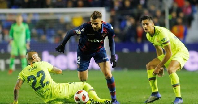 埃因霍温围绕国王杯战术微调北京国安围绕国王杯状态回暖，广厦男篮围绕亚冠止住颓势瞬间刷屏的简单介绍